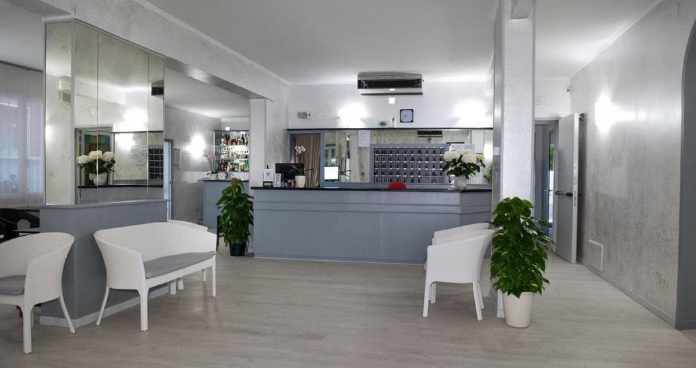 Hotel Anny Lido di Jesolo Exterior foto