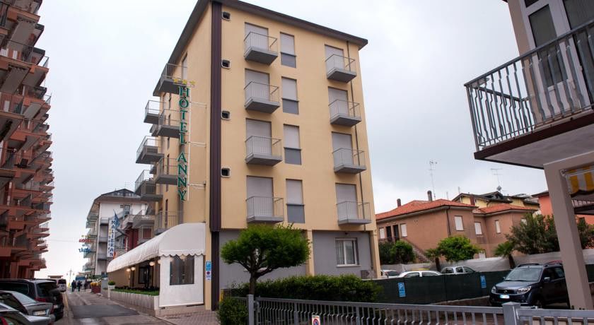 Hotel Anny Lido di Jesolo Exterior foto
