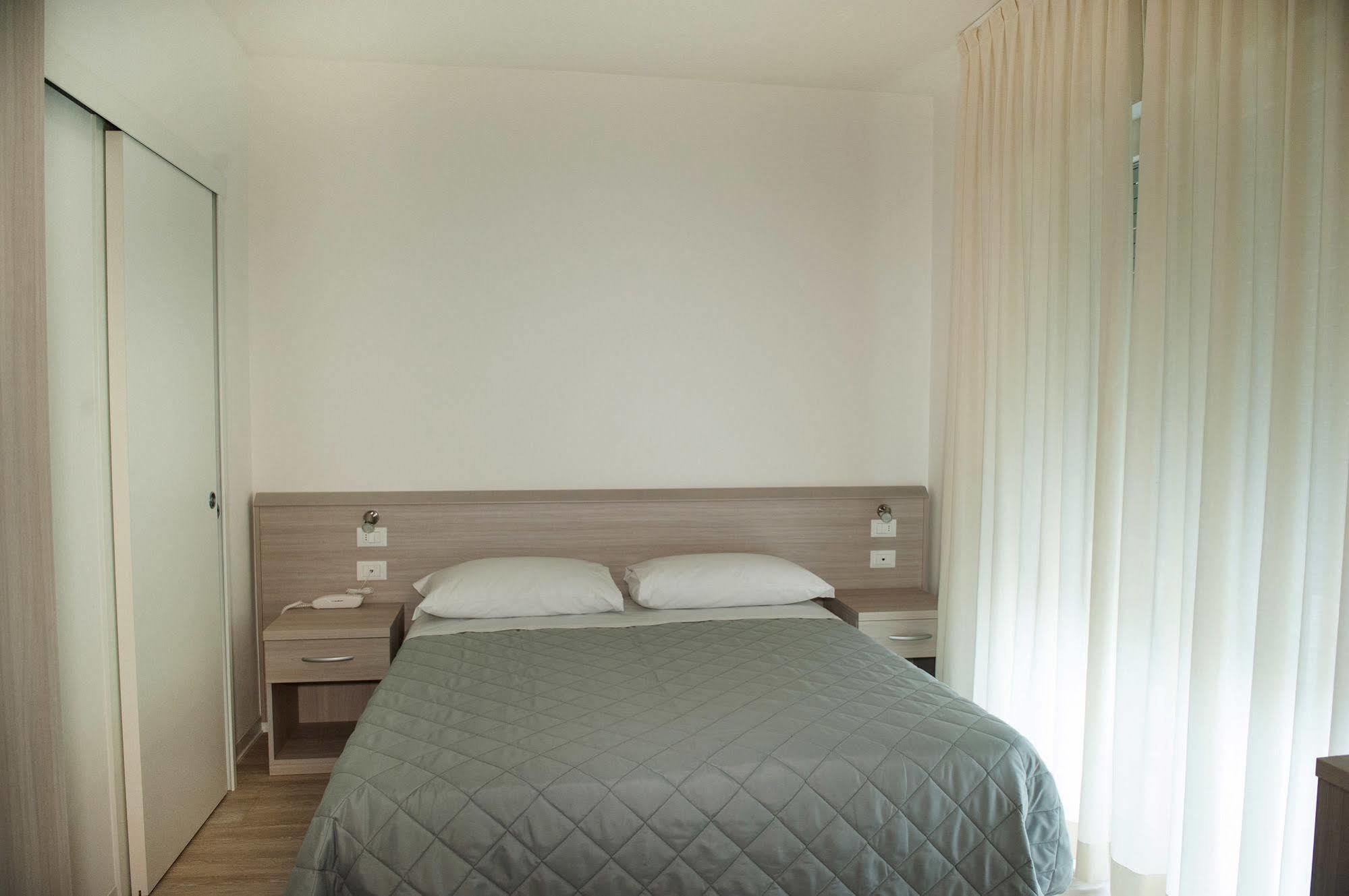 Hotel Anny Lido di Jesolo Exterior foto