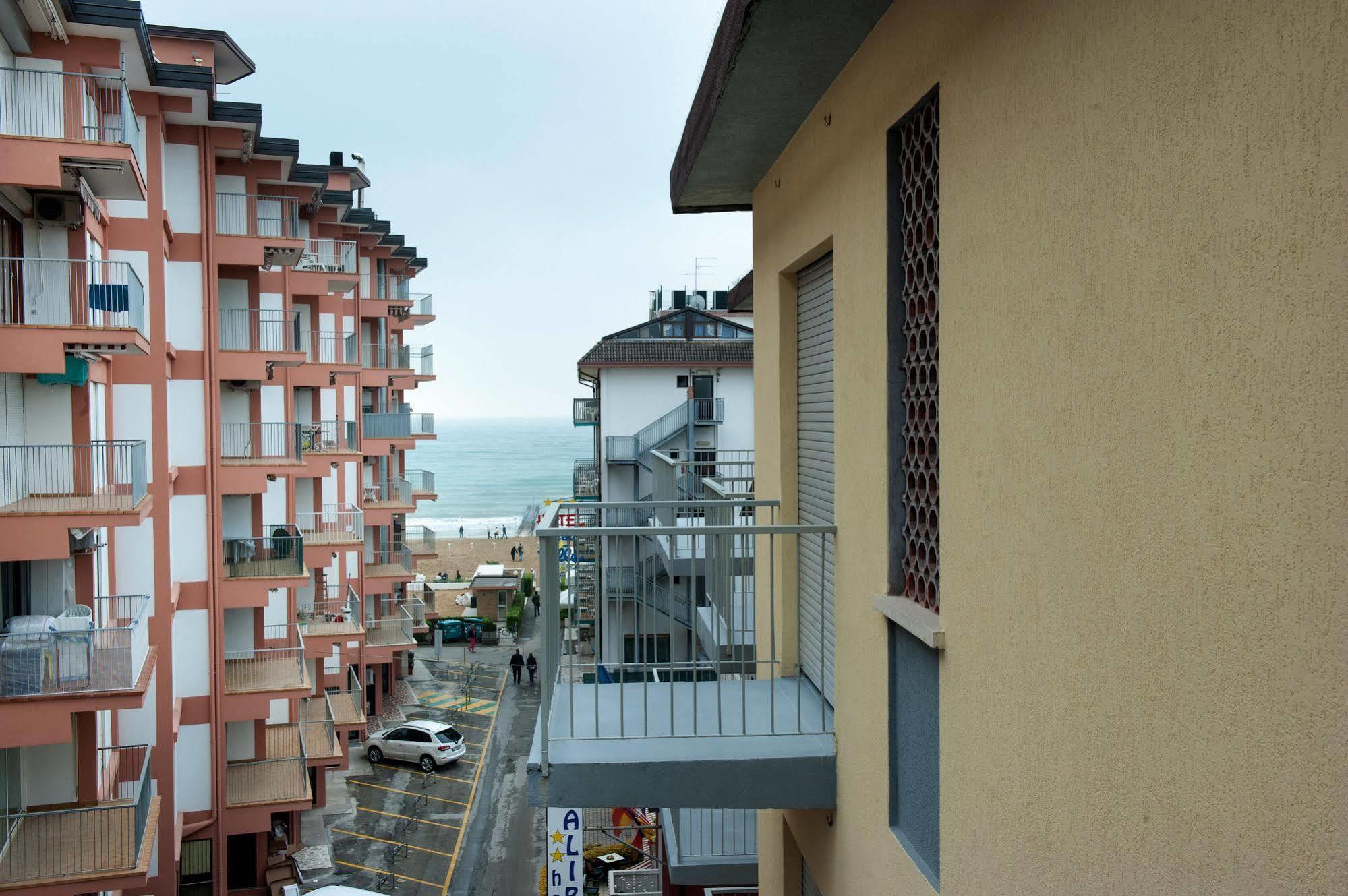 Hotel Anny Lido di Jesolo Exterior foto